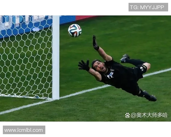 永不被铲的足球明星们如何在绿茵场上展现无与伦比的技巧与智慧